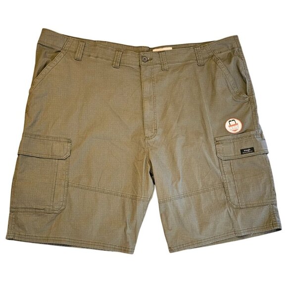 Size 48 Wrangler Mens Relaxed Fit Cargo Shorts Olive Green - Picture 1 of 5